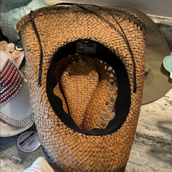 Distressed Brown Straw Hat- Cowboy, Country concert style - Picture 3 of 8